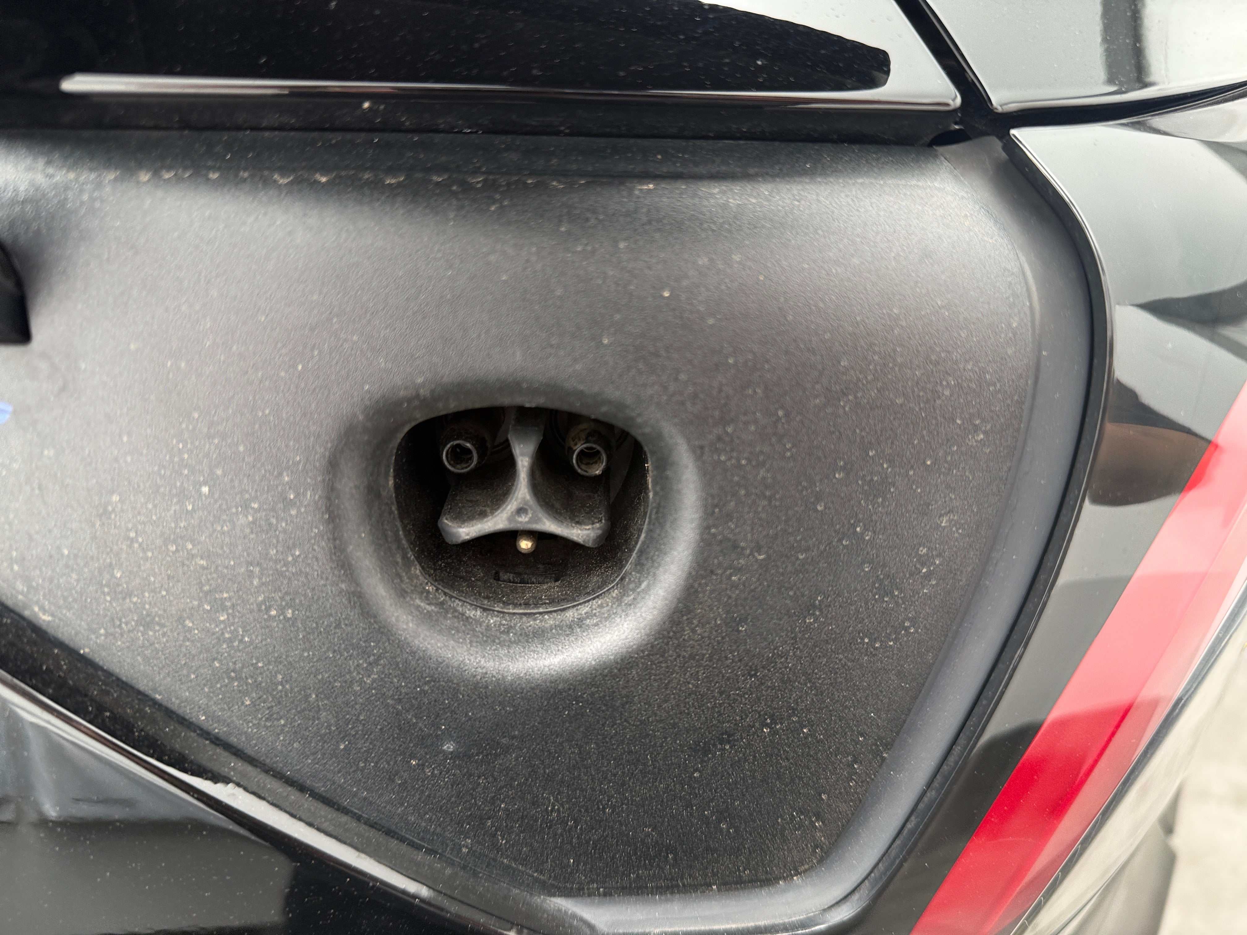 tesla model y 2022 7SAYGDEE5NF307766 image tesla model y 2022 7SAYGDEE5NF307766 image